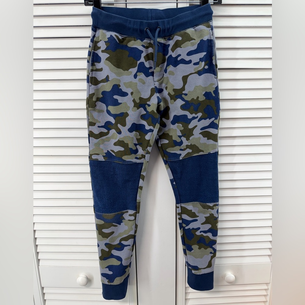 Rockets of awesome size 10 Camo Kids Joggers